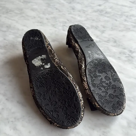 Stuart Weitzman Sally Ballet Flat