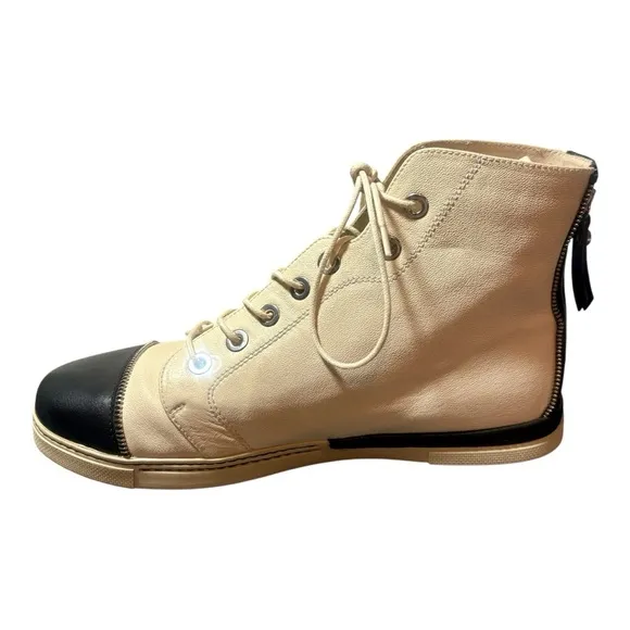 STUART WEITZMAN Zipit Leather High Top Wedge Sneakers