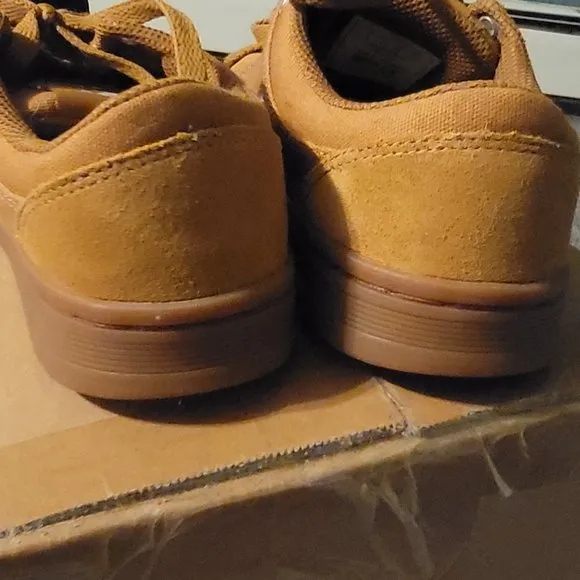 Supra Low Top Sneakers Chino