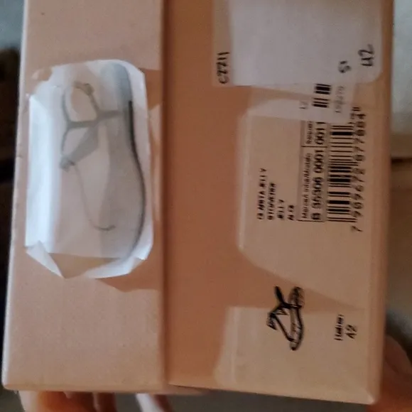 Sz 36 and 42 NIB $395 Alexandre Birman rubber flat sandals