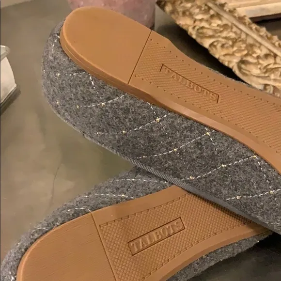 TALBOTS ballet flats NWOT