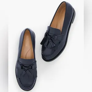Talbots Laura Navy Leather Loafers with TasselsSz8