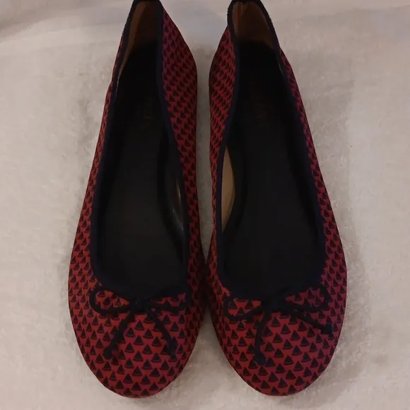 Talbots red and blue polka dot slip on ballet flats Size 8