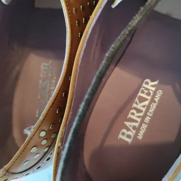 Tan Loafers with Classic Brogue Detailing