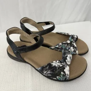 Taos Sandals Women’s Size 6 Knotty Open Toe Floral Ankle Strap Flat