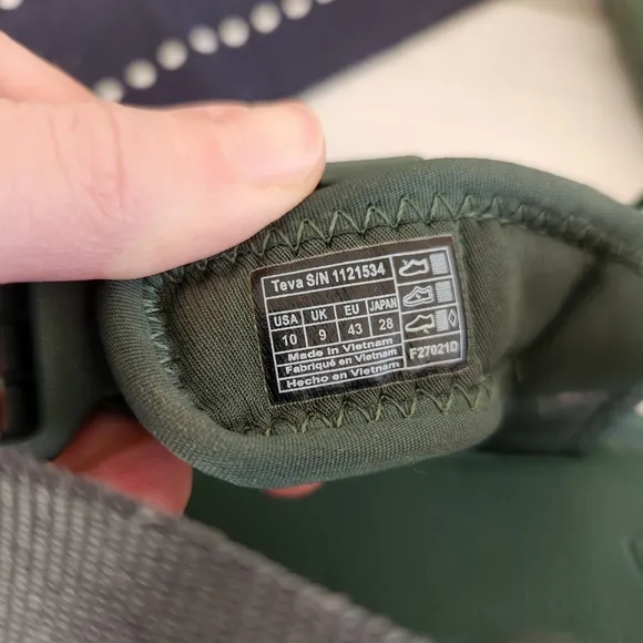 Teva Hurricane Verge Green Strappy Sandals Size 10