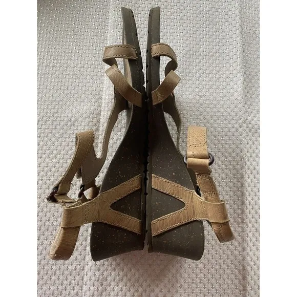 Teva Sandals Womens 10 Ventura Wedge Strappy Ankle Strap 4253 Brown Leather Cork