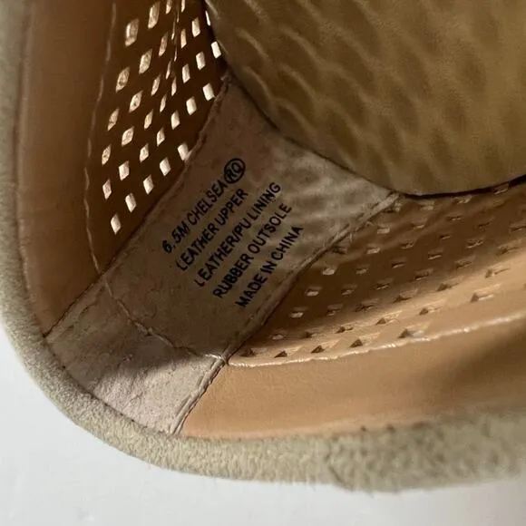 The Flexx leather Loafers with an openwork pattern beige