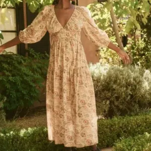 THE GREAT BROOK DRESS