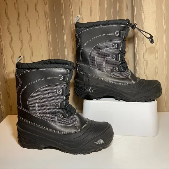 The North Face Alpenglow IV Thermafelt Men’s 7 EU 39 Black Winter Boots NF0A2T5P