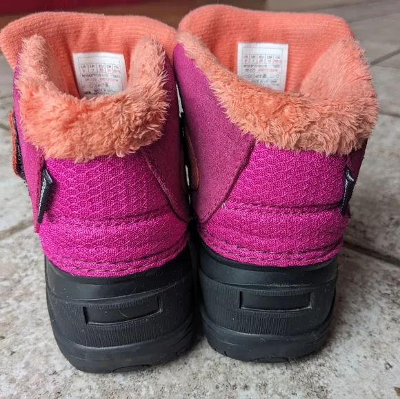The North Face Winter insulated Boots for Toddlers. Size 8. Black, pink, orange