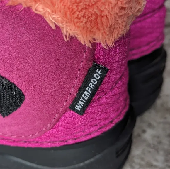 The North Face Winter insulated Boots for Toddlers. Size 8. Black, pink, orange