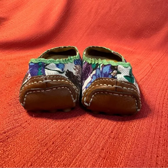 The Original Car Shoe Floral Ballet Flats, EUC