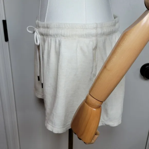 Theory Linen Blend Oatmeal Summer Shorts Size M Lightweight &amp; Chic