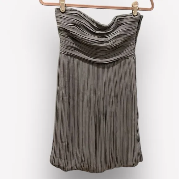 Theory silk pleated bubble hem strapless dress gray 4