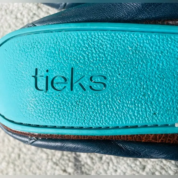 TIEKS BY GAVRIELI Navy Blue Ballet Flats With Turquoise Sole &amp; Accent