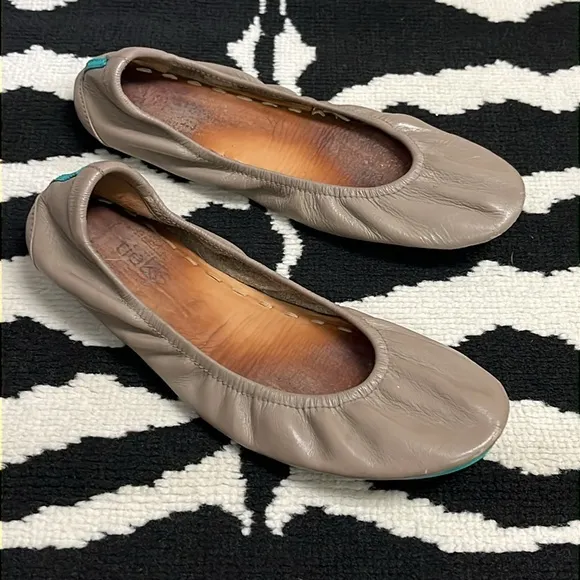 Tieks by Gavrieli Women’s Taupe Ballet Flats Full-grain Italian Leather Size 7
