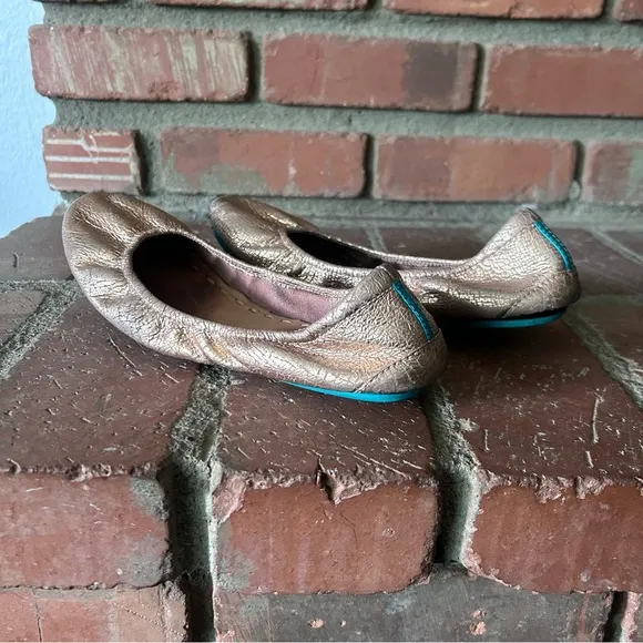 Tieks Leather Ballet Flats in Rose Gold Sz 8