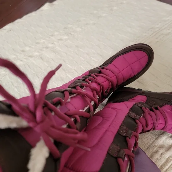 Timberland Crystal Mountain Leather Puffer Fur Lace Up High Snow Boots size 8