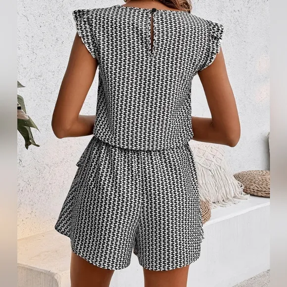 Timeless Tones Shorts Set - Black