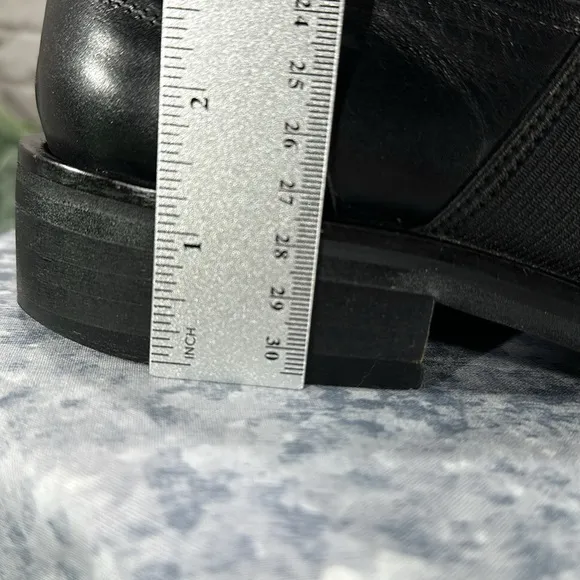 To Boot New York - Adam Derrick - Black Leather Stretch Dress Loafers Men’s 9.5M