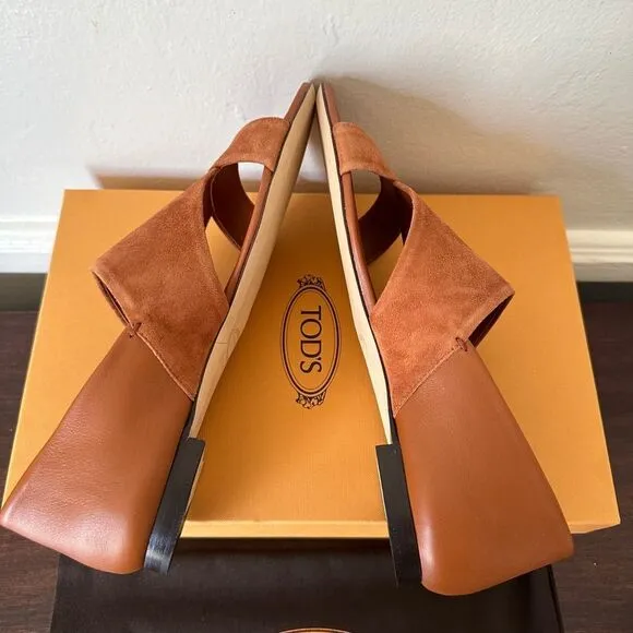 Tod's soft  leather upper/leather lining stylish flat sandal size EU37 /US7
