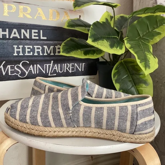 🤍💙Toms Alpargata Rope Espadrilles Navy Stripe Blue 🤍💙Size 10