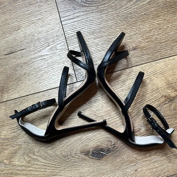Tony Bianco Black Leather Strappy Sandals Size 7