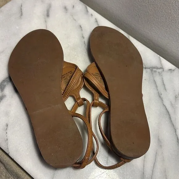 Tori Burch Leticia strappy sandals thongs women’s sz 6.5 gold logo