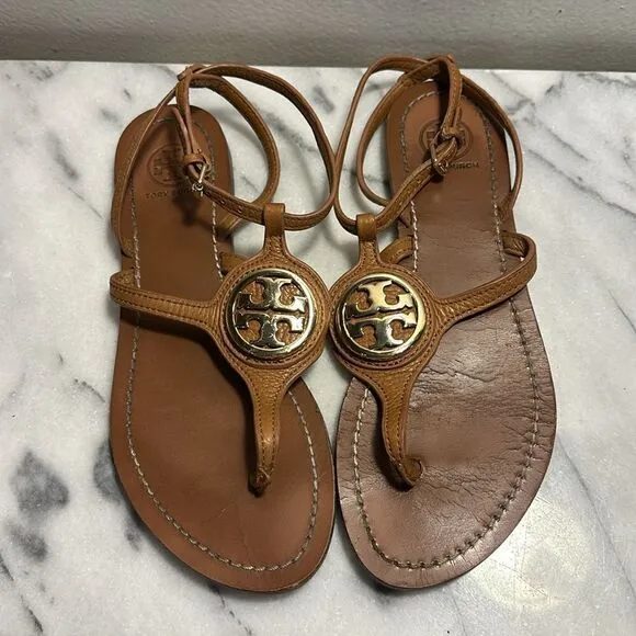 Tori Burch Leticia strappy sandals thongs women’s sz 6.5 gold logo