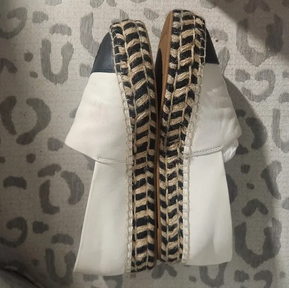 Tory Burch 48533 Colorblock Black White Espadrille Jute Platform EUC