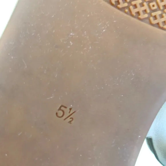 Tory Burch Beige Leather Sandals Sz 5.5