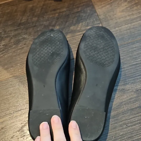 Tory Burch Black Ballet Flats Sz 5