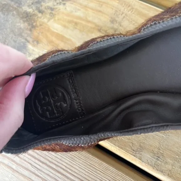 Tory Burch Calf Hair Animal Print Ballet Flats Size 7.5 brown