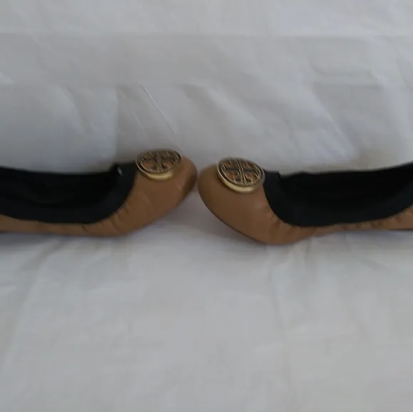 Tory Burch Caroline ballet flats sz 7M
