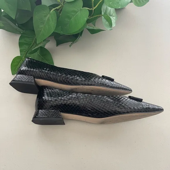 Tory Burch Georgia Pointed Toe Flats Size: 8.5