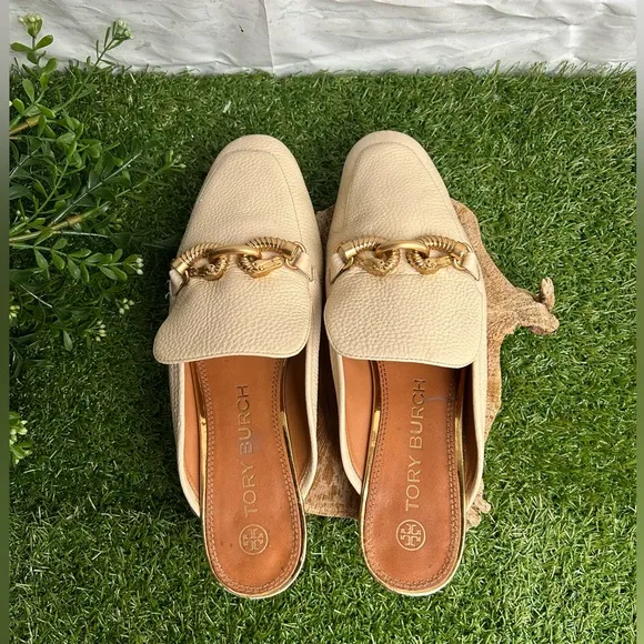 Tory Burch Jessa Embellished Pebbled leather mules Cream size 9 preowned