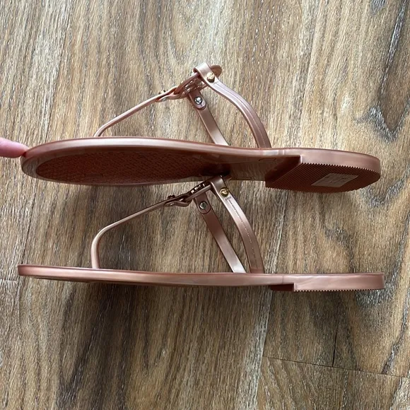 Tory Burch Mini Miller Flat Thong Jelly Sandals in Rose Gold