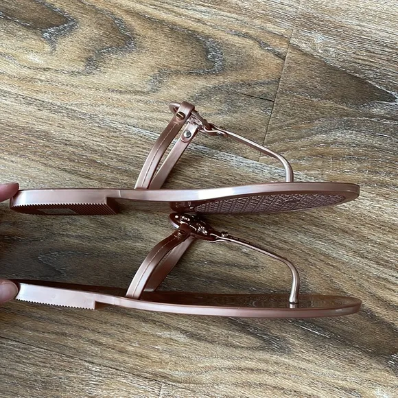 Tory Burch Mini Miller Flat Thong Jelly Sandals in Rose Gold