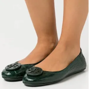 Tory Burch Minnie Croc Embossed Green Verde Ballet Flats Size 7 Women's