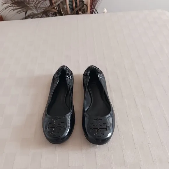 Tory Burch Patent Leather Minnie Travel Ballet Flats