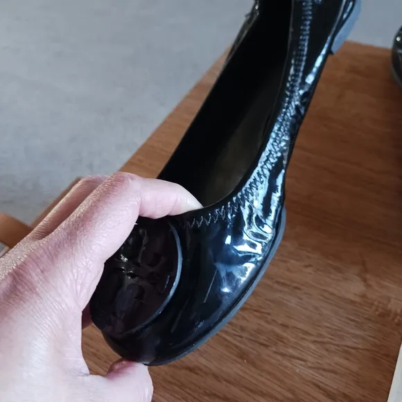 Tory Burch Patent Leather Minnie Travel Ballet Flats