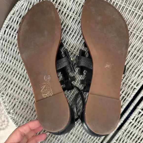 Tory Burch Phoebe Flat Thong Sandals Black Leather Miller Logo