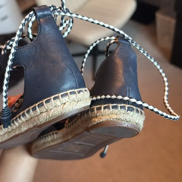 Tory Burch Positano Navy Leather Lace Up Espadrilles 8