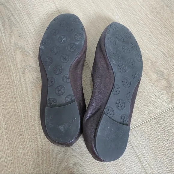 Tory Burch Reva Tortoise Brown Leather Flats