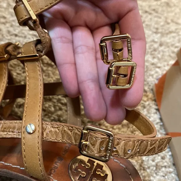 Tory Burch strappy sandals- size 5M