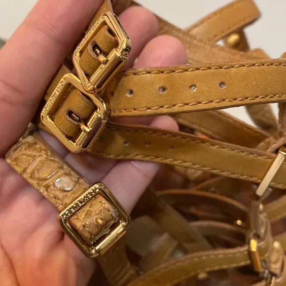 Tory Burch strappy sandals- size 5M