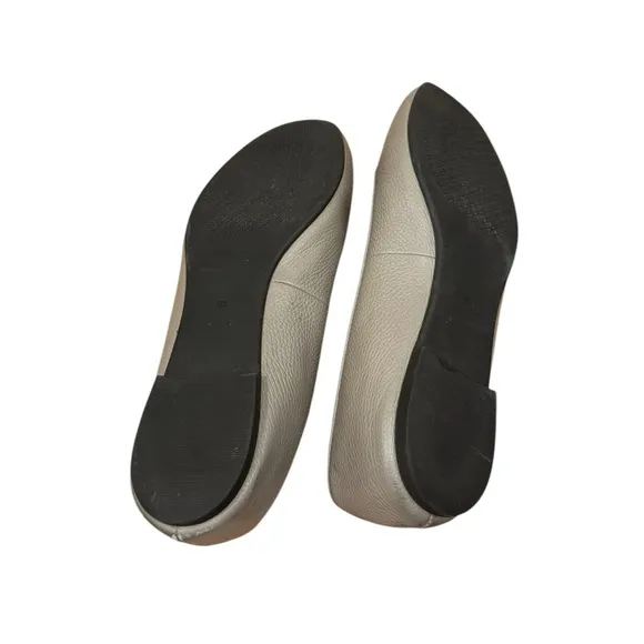 Tory Burch Womans Tan Ballet Flats