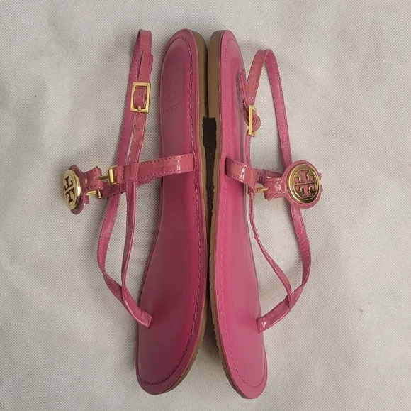 Tory Burch women flat pink sandals size 7.5