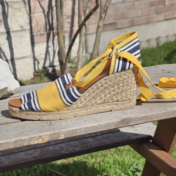 Tory Burch yellow &amp; navy espadrilles